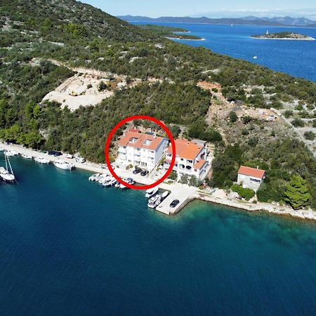 Apartments And Rooms By The Sea Zaglav, Dugi Otok - 8144 ซาลี ภายนอก รูปภาพ