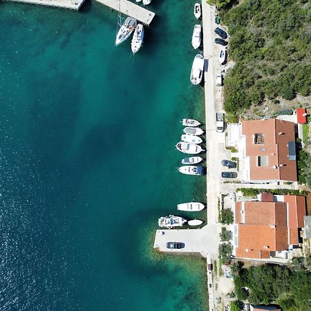 Apartments And Rooms By The Sea Zaglav, Dugi Otok - 8144 ซาลี ภายนอก รูปภาพ