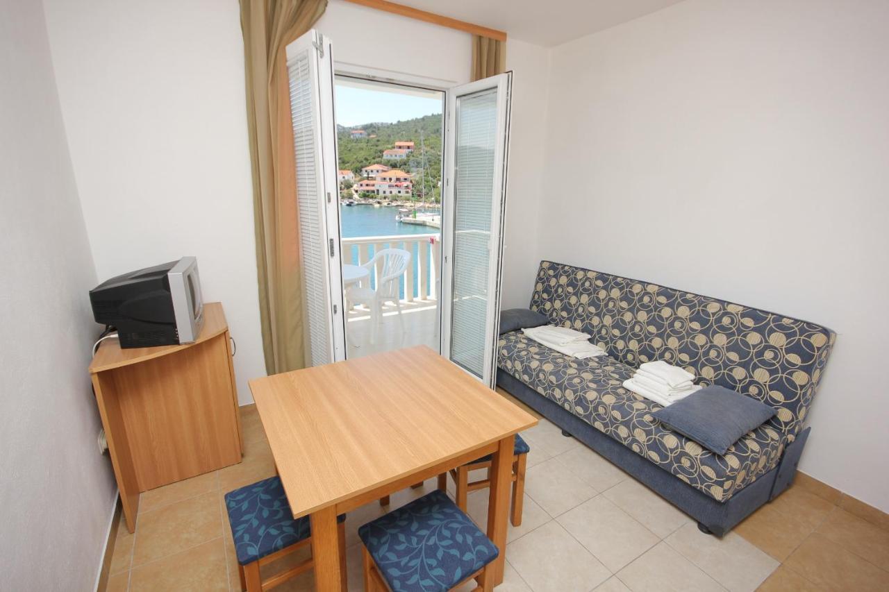 Apartments And Rooms By The Sea Zaglav, Dugi Otok - 8144 ซาลี ภายนอก รูปภาพ