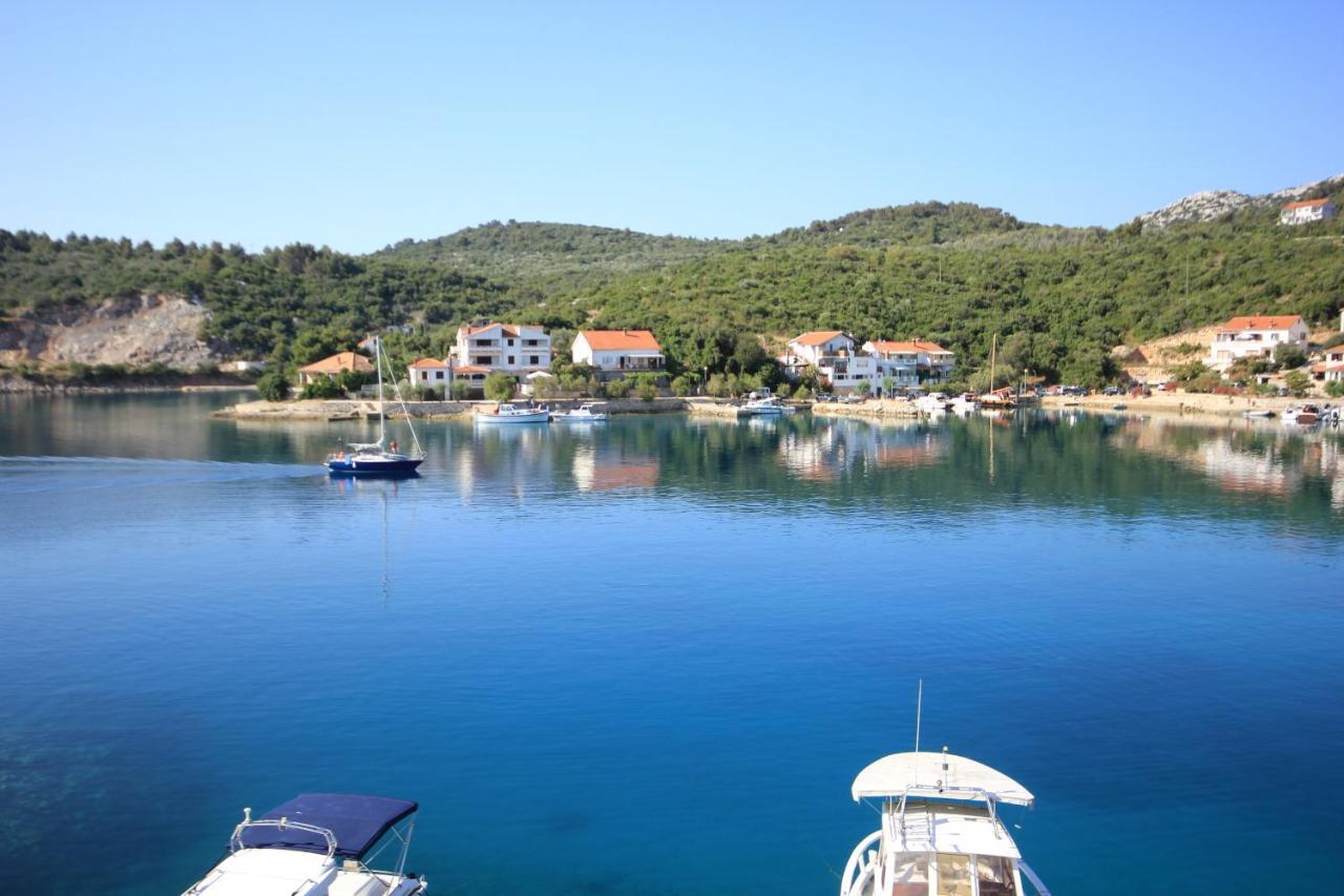 Apartments And Rooms By The Sea Zaglav, Dugi Otok - 8144 ซาลี ภายนอก รูปภาพ