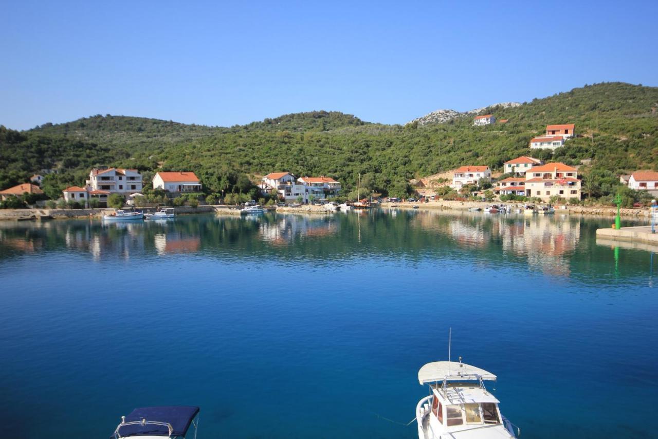 Apartments And Rooms By The Sea Zaglav, Dugi Otok - 8144 ซาลี ภายนอก รูปภาพ