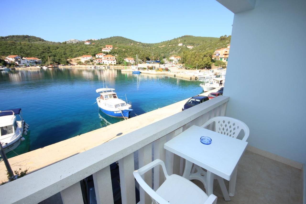 Apartments And Rooms By The Sea Zaglav, Dugi Otok - 8144 ซาลี ภายนอก รูปภาพ