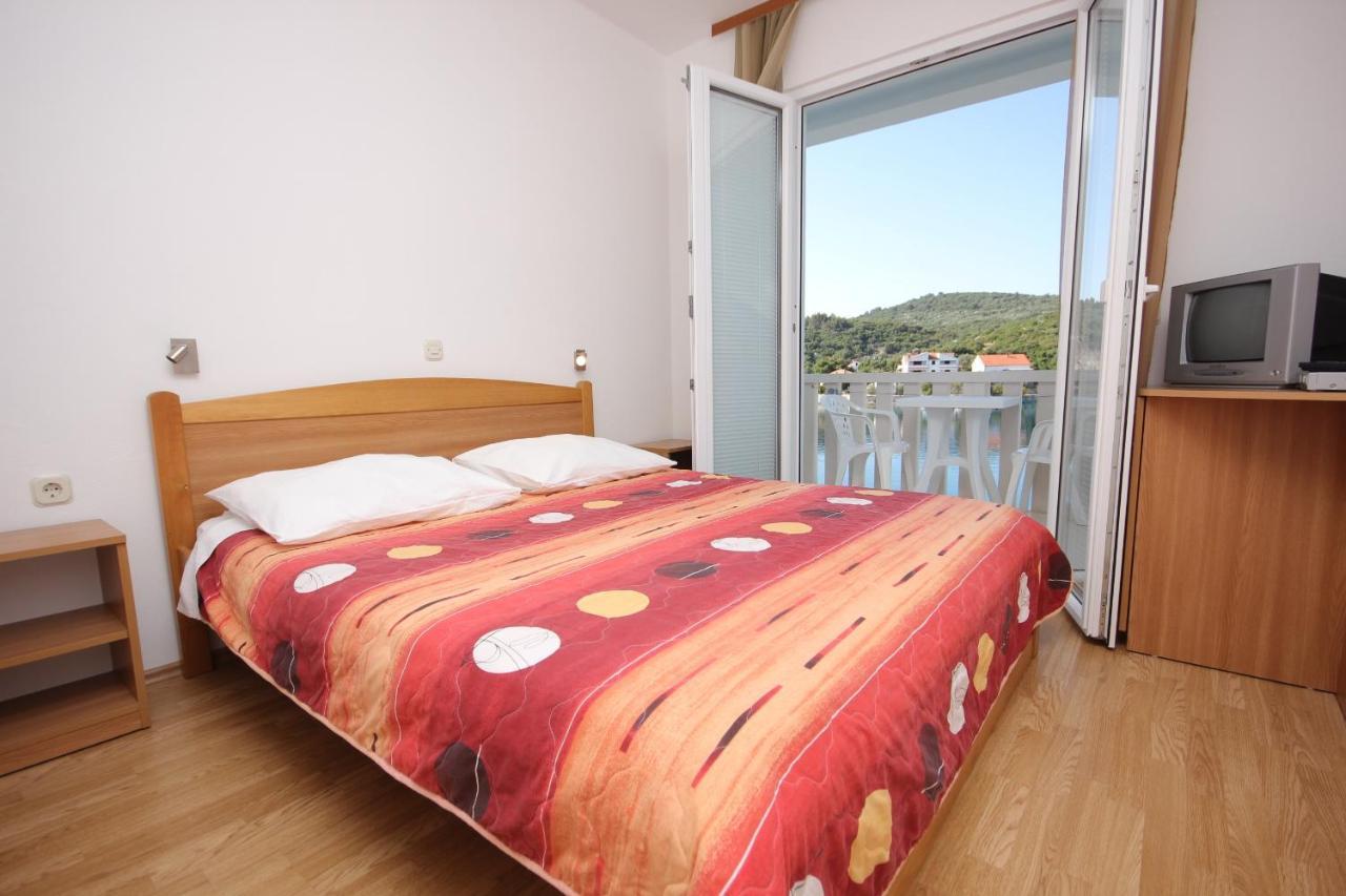 Apartments And Rooms By The Sea Zaglav, Dugi Otok - 8144 ซาลี ภายนอก รูปภาพ