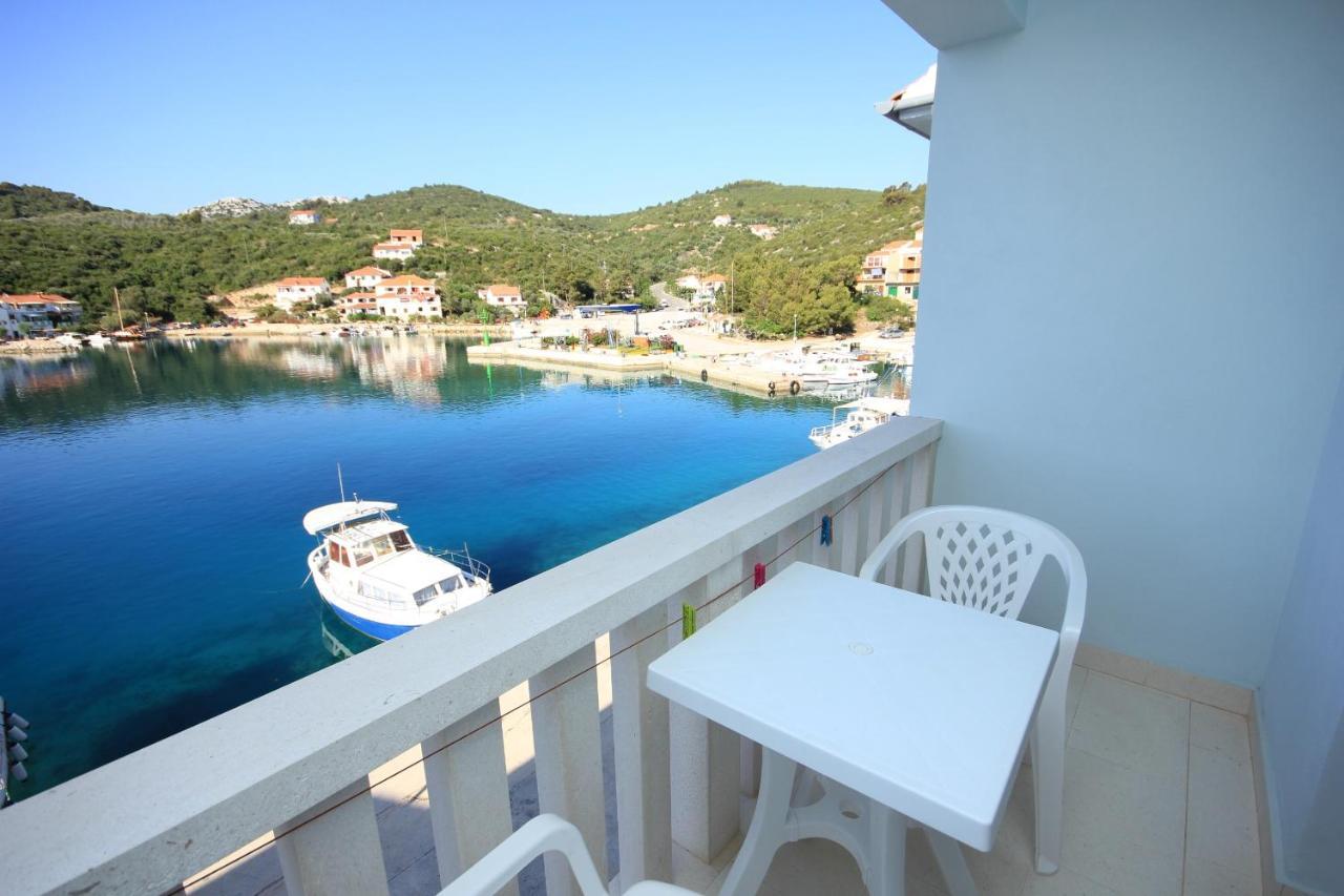 Apartments And Rooms By The Sea Zaglav, Dugi Otok - 8144 ซาลี ภายนอก รูปภาพ