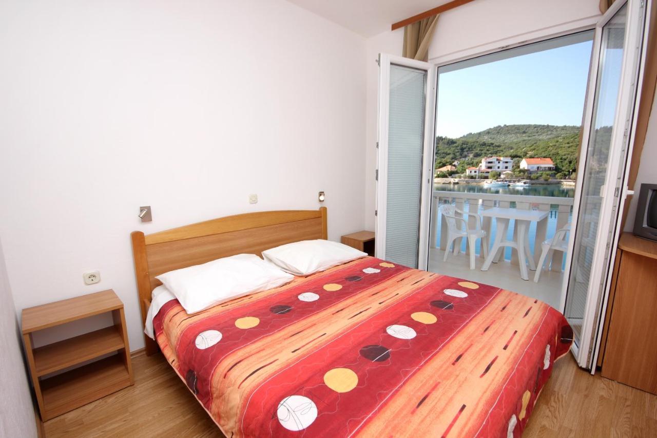 Apartments And Rooms By The Sea Zaglav, Dugi Otok - 8144 ซาลี ภายนอก รูปภาพ