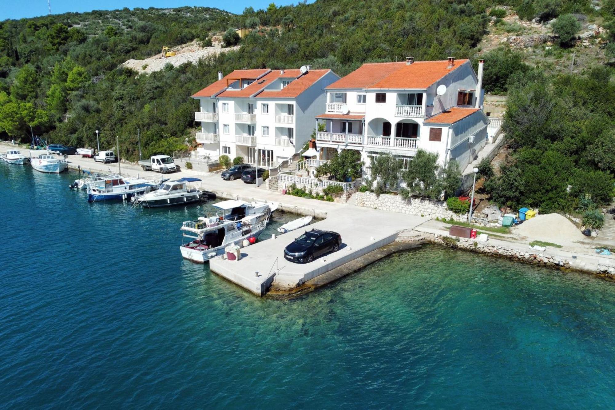 Apartments And Rooms By The Sea Zaglav, Dugi Otok - 8144 ซาลี ภายนอก รูปภาพ