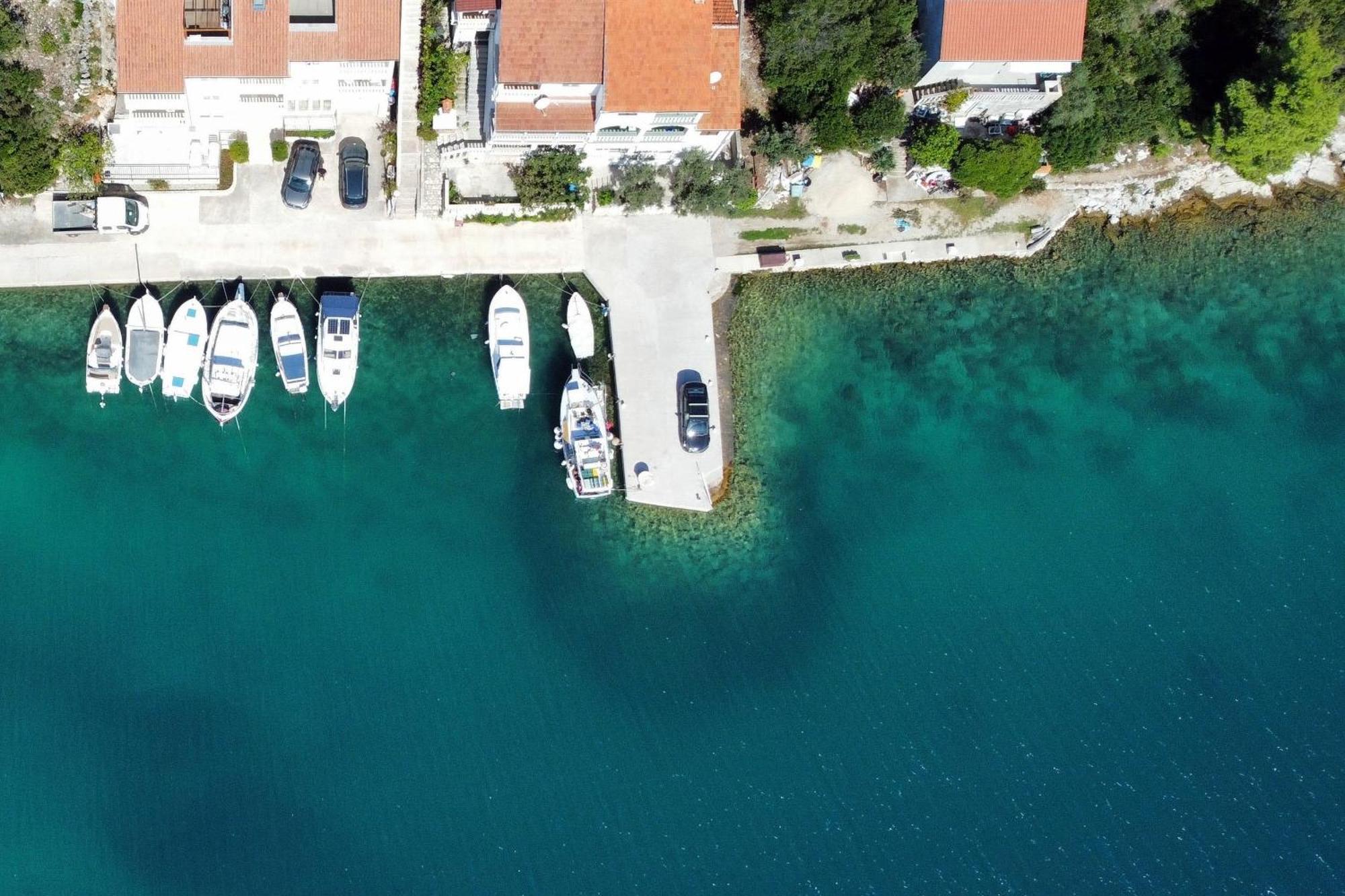 Apartments And Rooms By The Sea Zaglav, Dugi Otok - 8144 ซาลี ภายนอก รูปภาพ